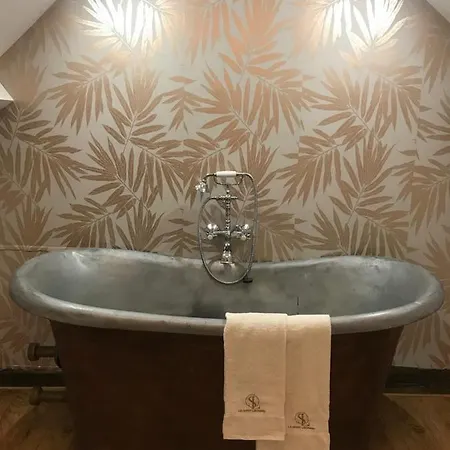 Bed & Breakfast Le Saint Leonard 3*